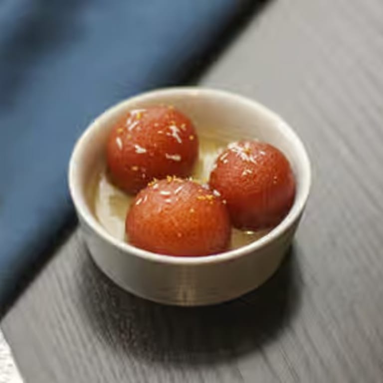 Indulge in Delicious Gulab Jamun Desserts
